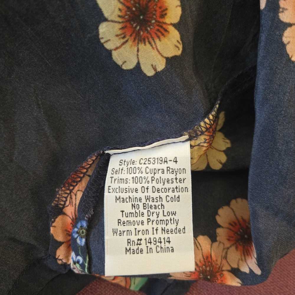 Johnny Was Floral Semi-Sheer Blouse, Sz XL - Picture 9 of 9